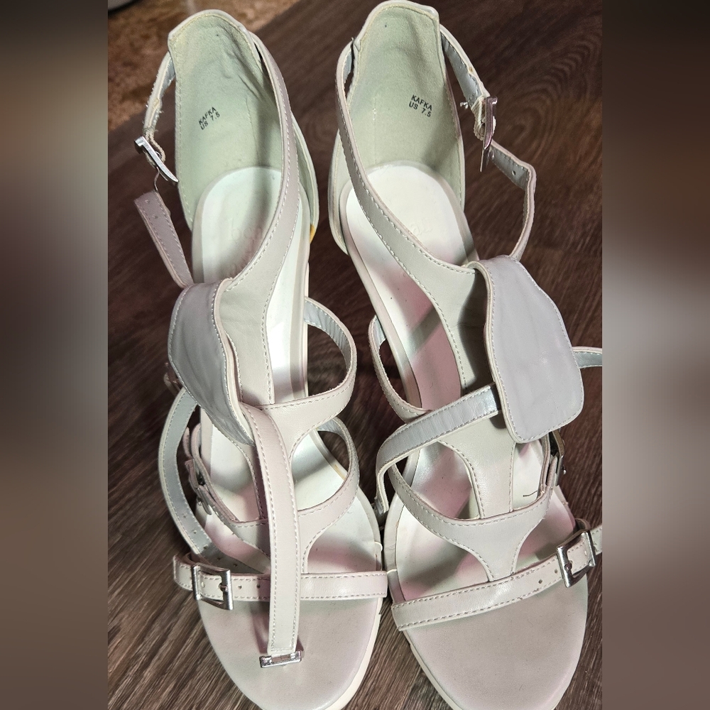 Beau & Ashe sporty gladiator gray & white heels STUNNING  Sz7.5 - Picture 2 of 10